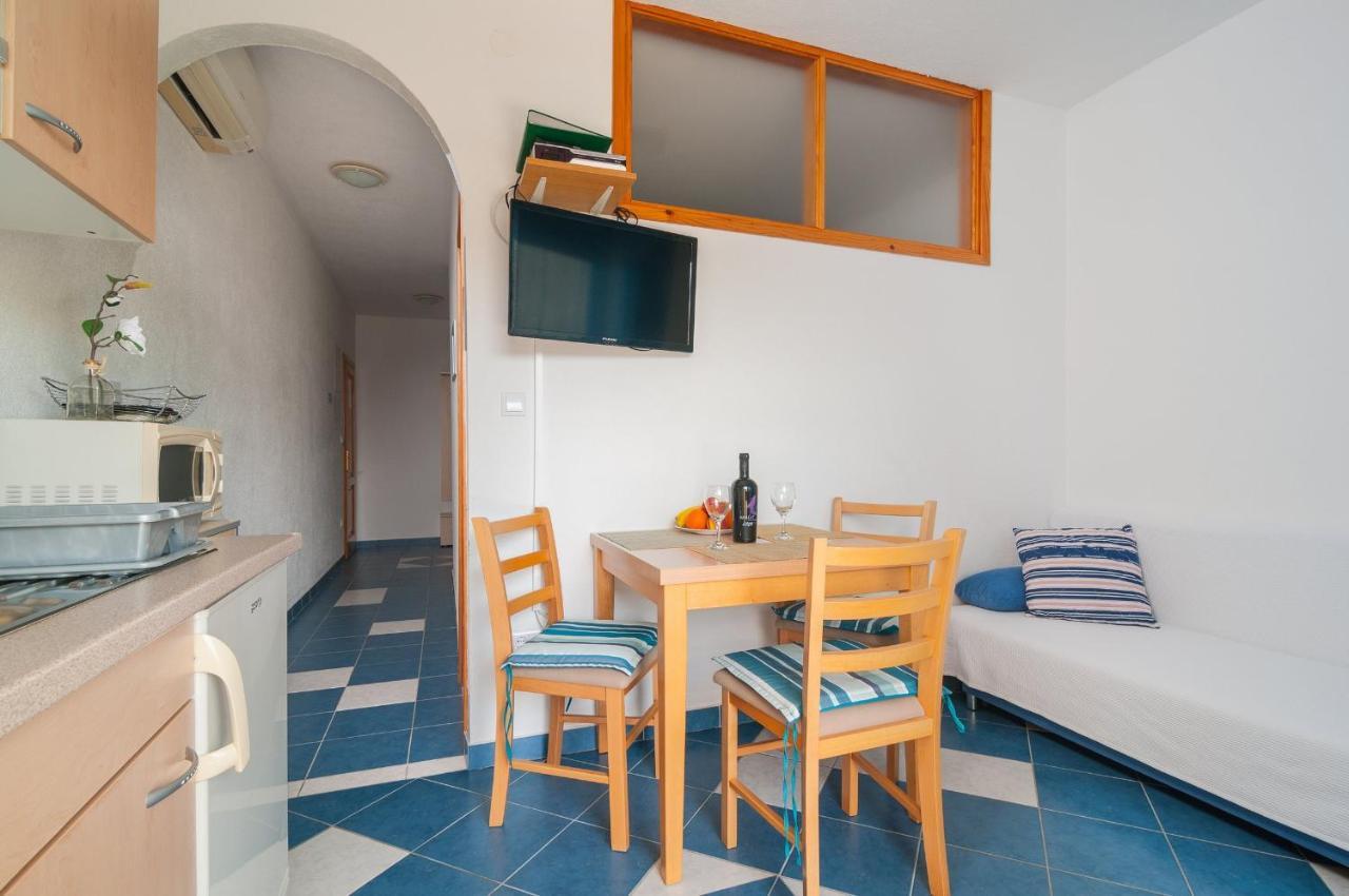 Apartments Molo Mare Hvar Town Esterno foto
