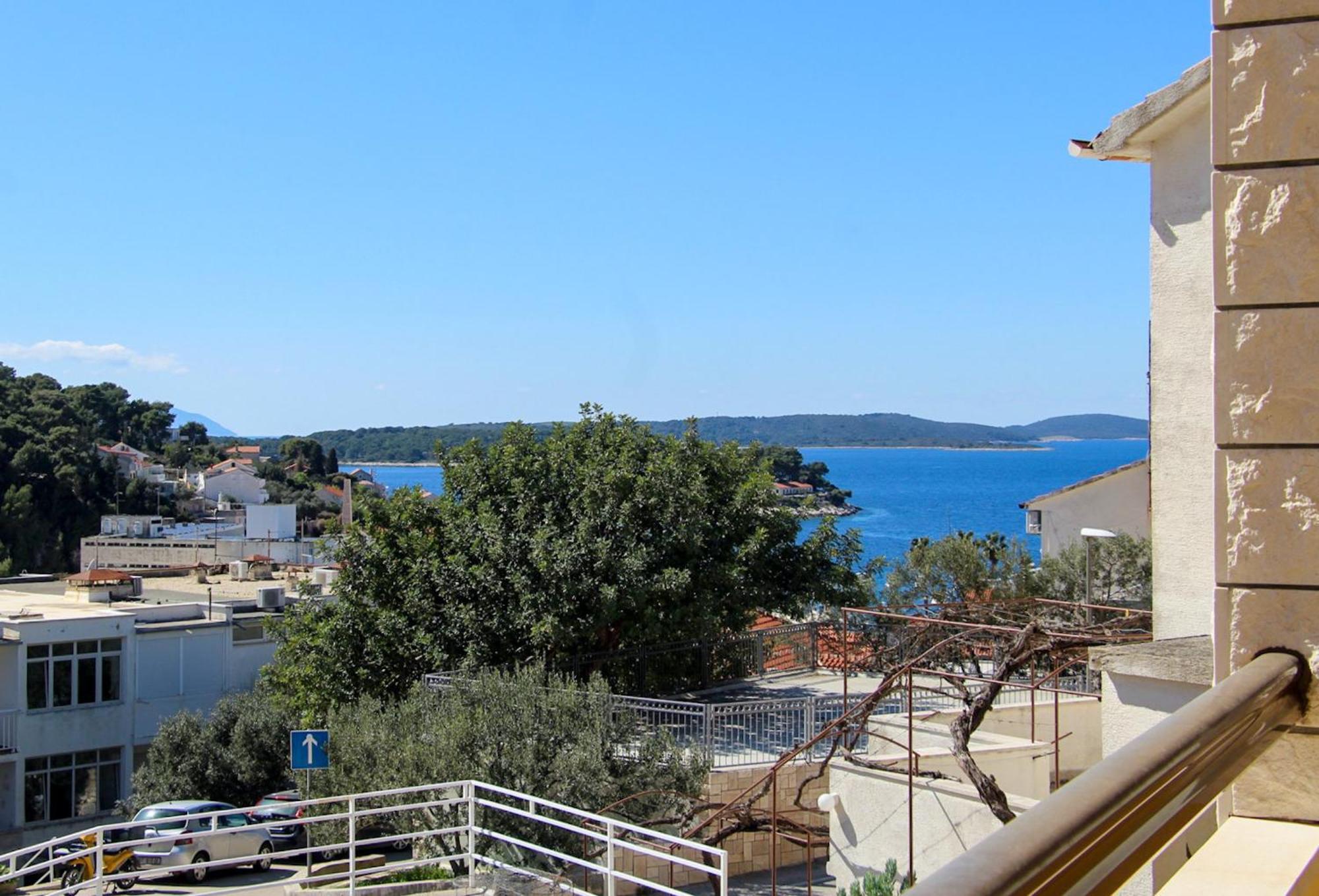 Apartments Molo Mare Hvar Town Esterno foto
